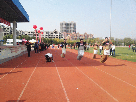 1539767232372999.gif soogif.gif